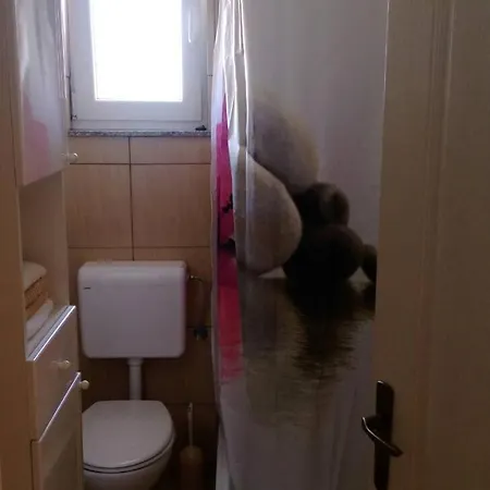 Apartamento Toni I Mario Sukošan